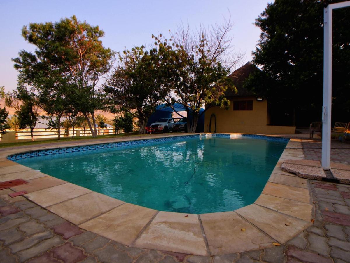 Uitkyk Guest Farm Hotel Usakos Kültér fotó