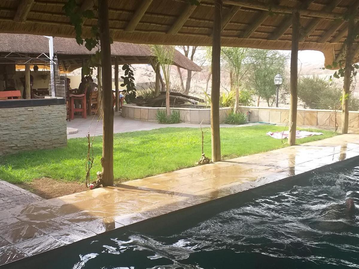 Uitkyk Guest Farm Hotel Usakos Kültér fotó