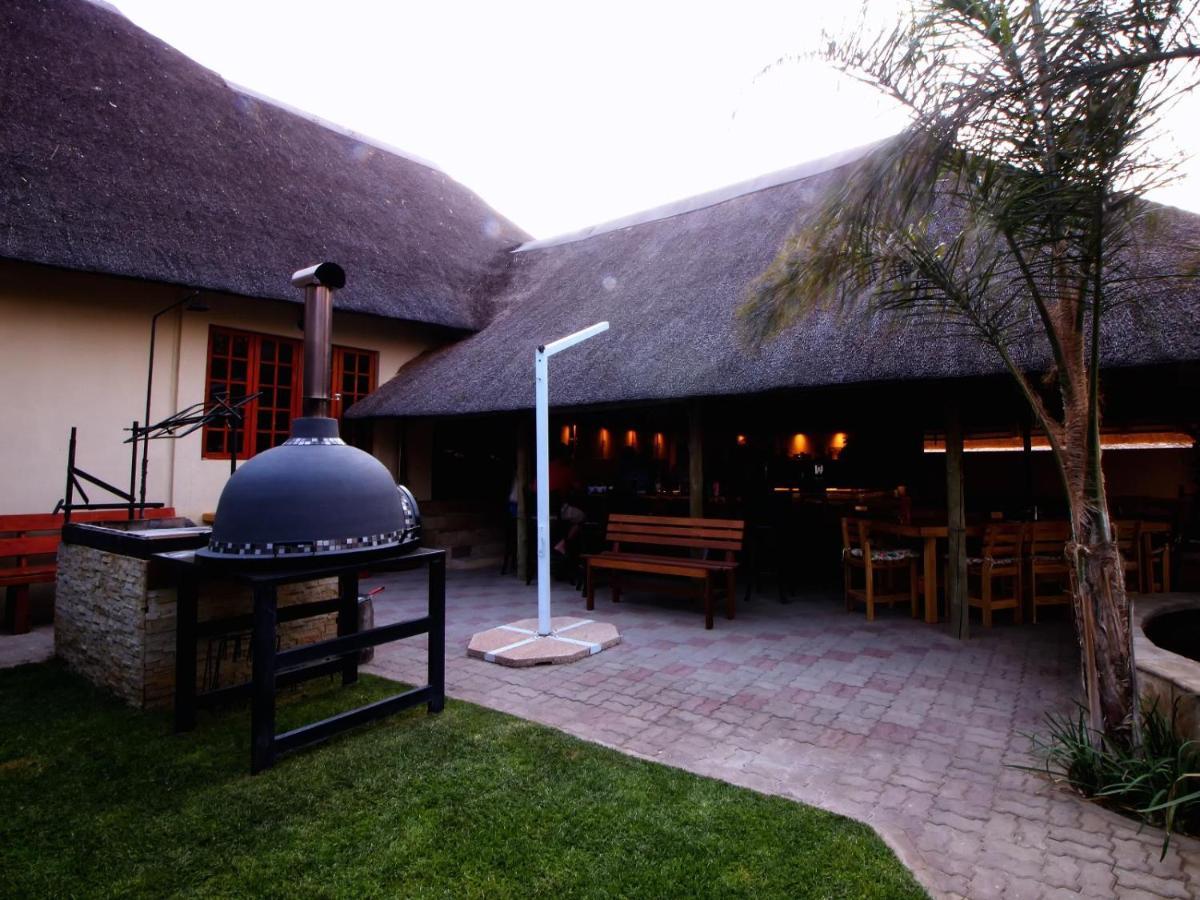 Uitkyk Guest Farm Hotel Usakos Kültér fotó