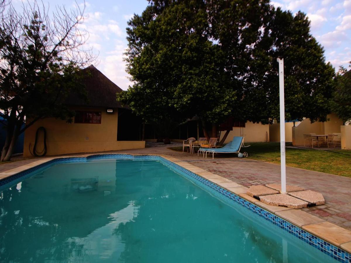 Uitkyk Guest Farm Hotel Usakos Kültér fotó