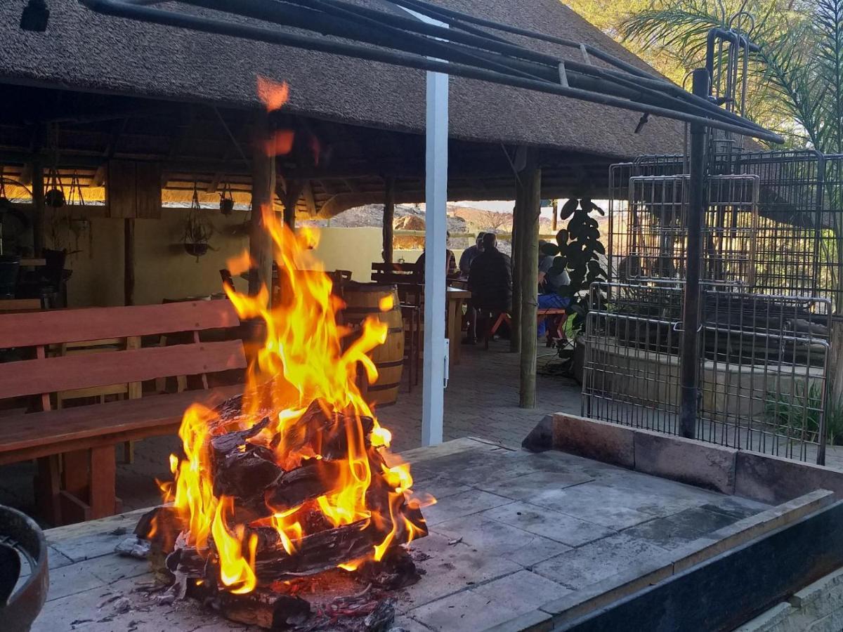 Uitkyk Guest Farm Hotel Usakos Kültér fotó